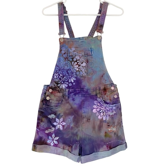 Upcycled Tie Dye Denim Overalls Shorts Womens Size Medium 6 8 Hand Painted Multi - Picture 1 of 14
